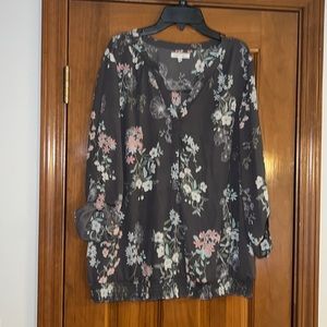 Maurice’s flowered top